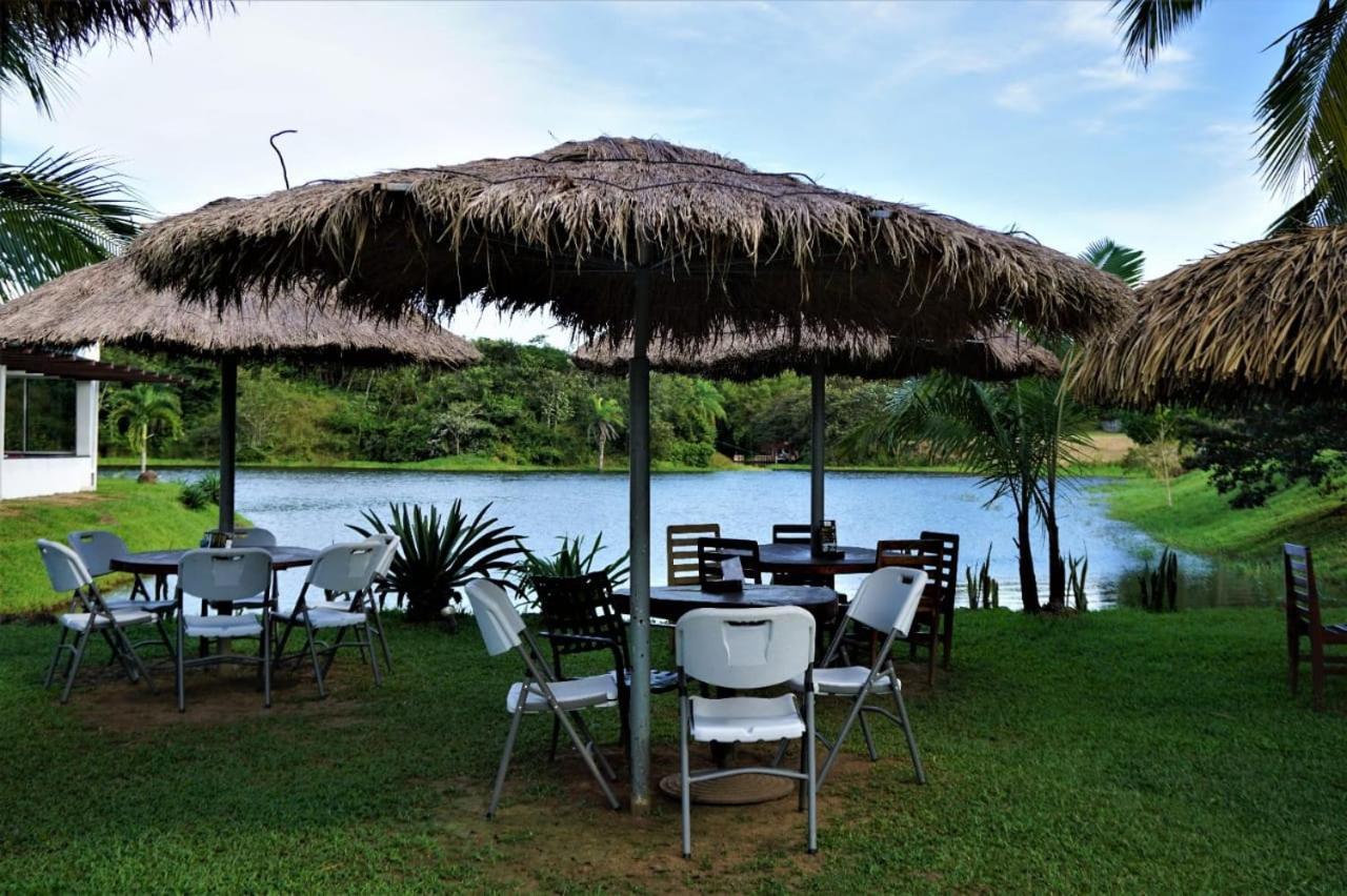 Hotel Vista Lago 산티아고 외부 사진